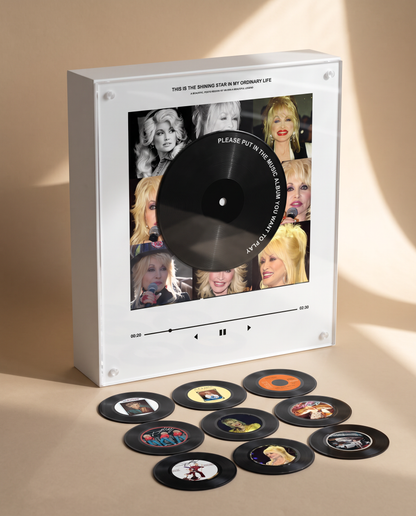 Dolly Parton music player box – beige scene